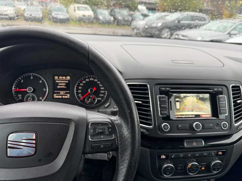 SEAT Alhambra 2.0 TDI Reference DSG Diesel semi-automatique blanc 2016 Cockpit