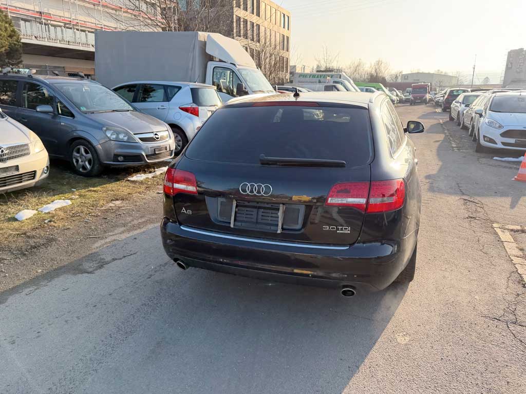 AUDI A6 Avant 3.0 V6 TDI quattro tiptronic 2009 Diesel 4x4 break automatique arrière